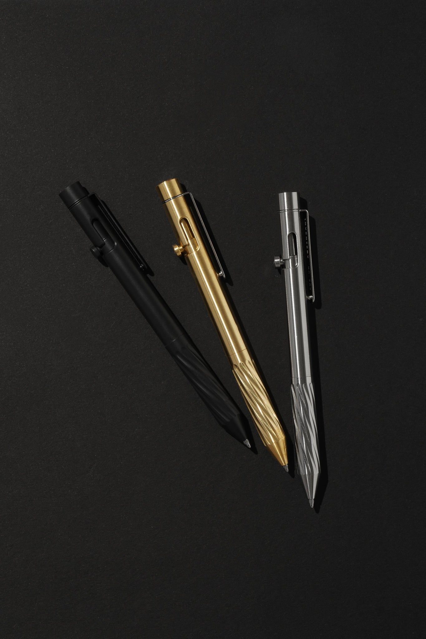 Inventery - Bolt Action Pen V.02 "The Twister" (Onyx)