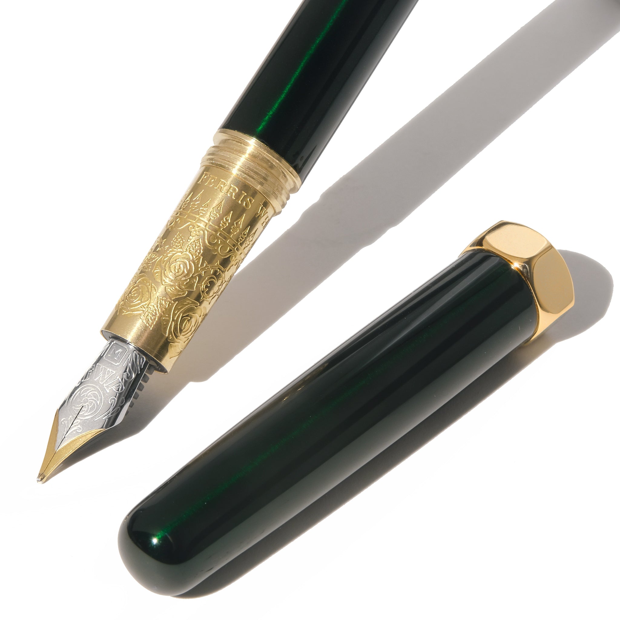 Ferris Wheel Press - The Bijou Fountain Pen (Emerald Gardens)