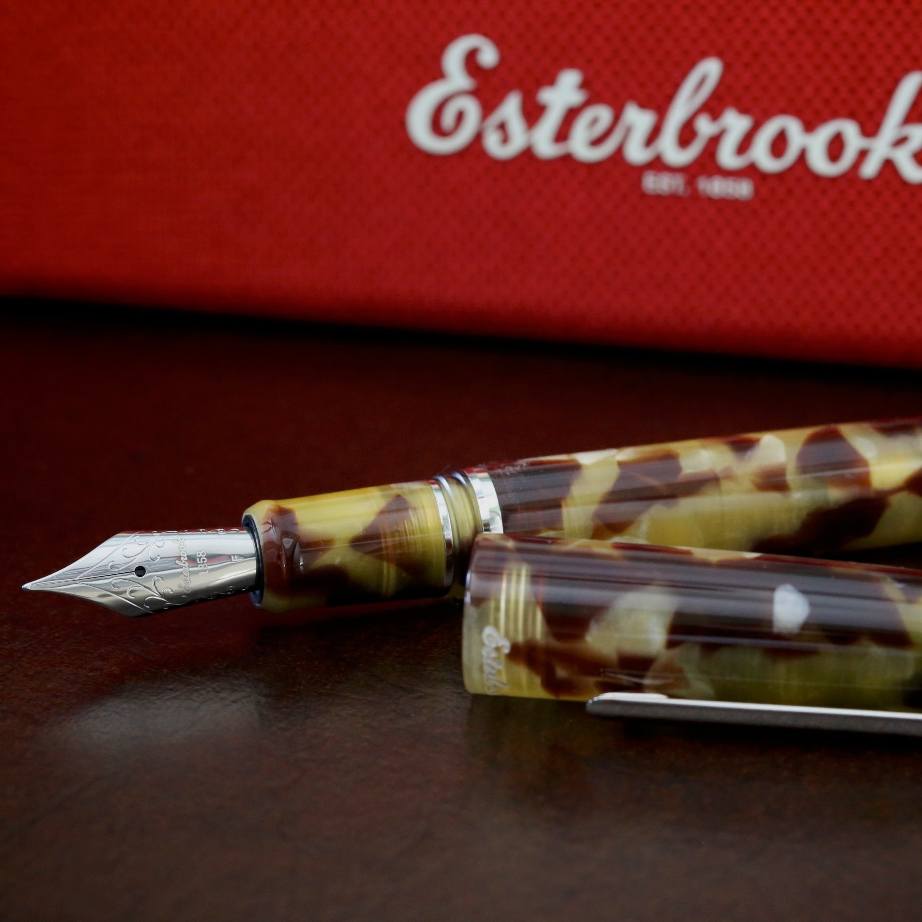 Esterbrook - Fountain Pen Estie Tortoise (Regular)