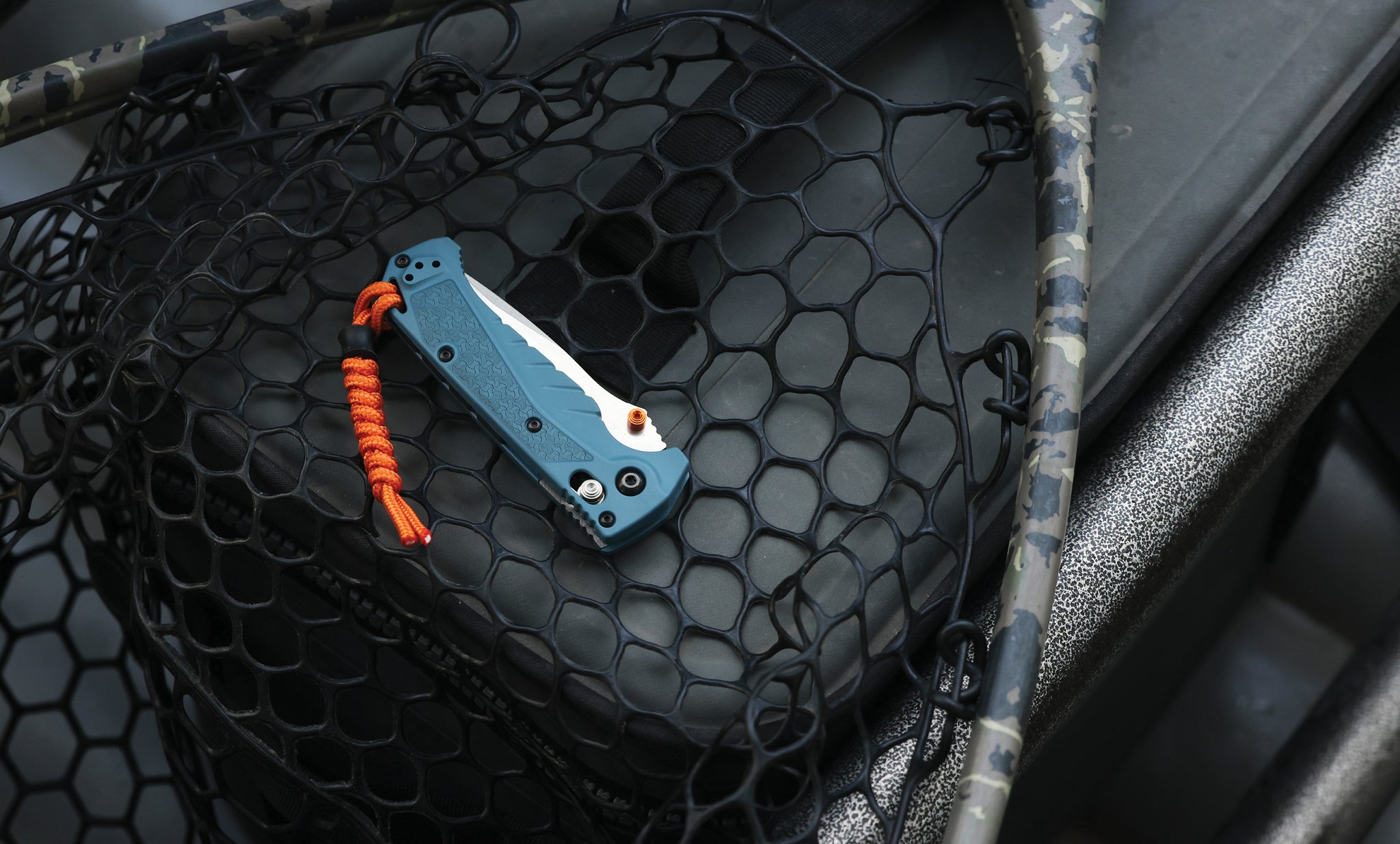 Benchmade - MINI ADIRA™ | DEPTH BLUE GRIVORY® | DROP-POINT